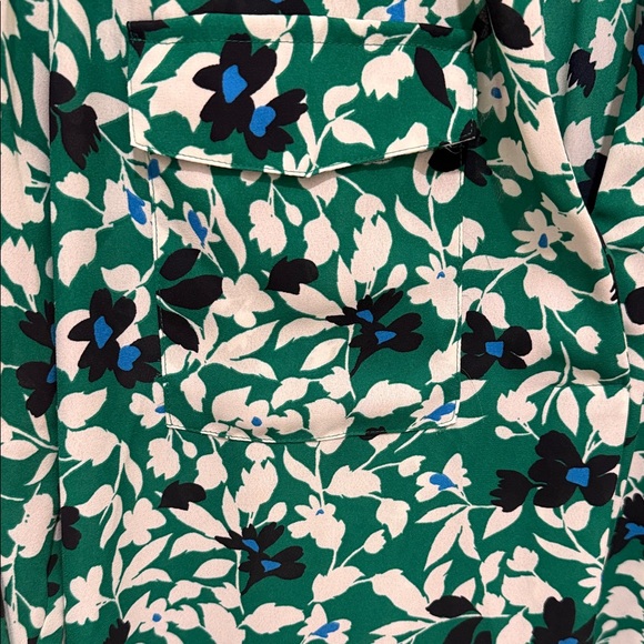 Ann Taylor Green and White Floral Men's Shirt - Picture 2 of 3